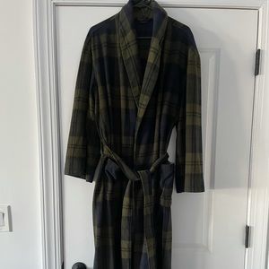 Final SALE! Merona Blue and Green Plaid Fleece Robe